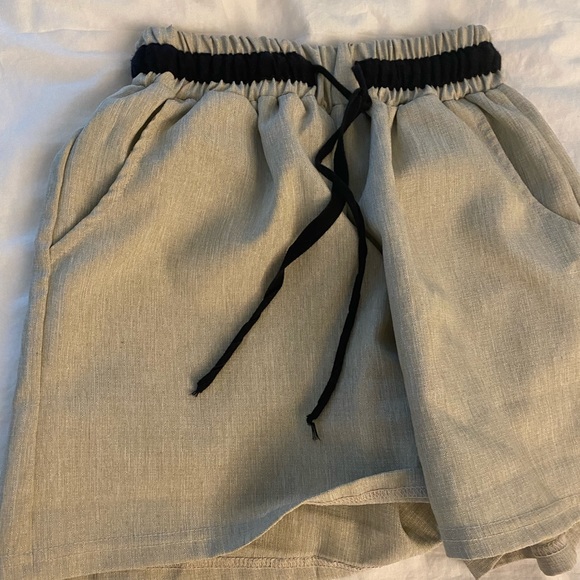 tan shorts - Picture 1 of 2